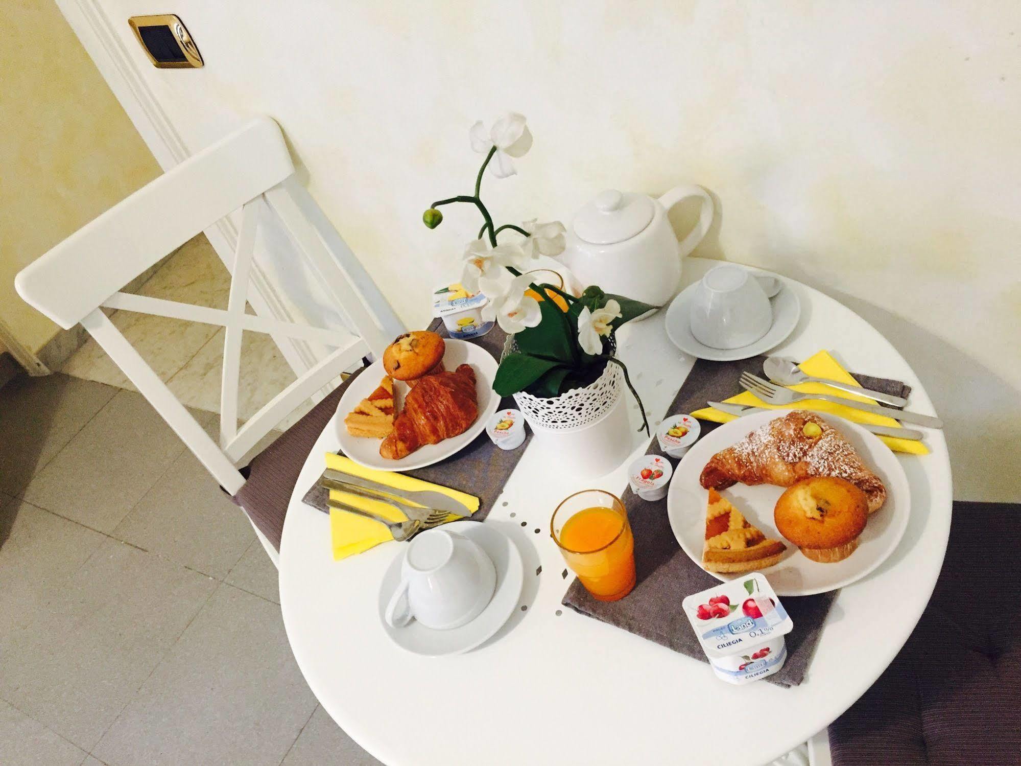 Dhome B&B Рим Экстерьер фото